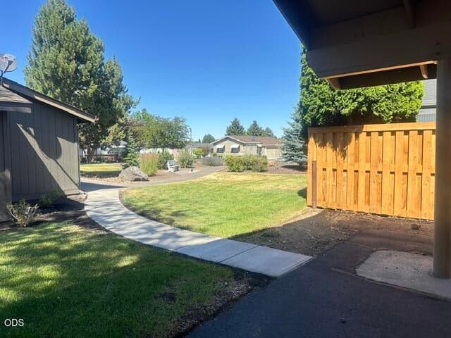 Pathways to the club house and picnic area.