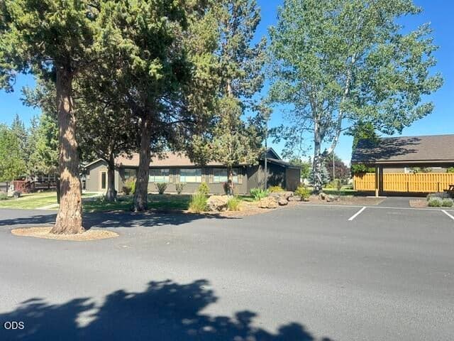 Parking by the clubhouse.