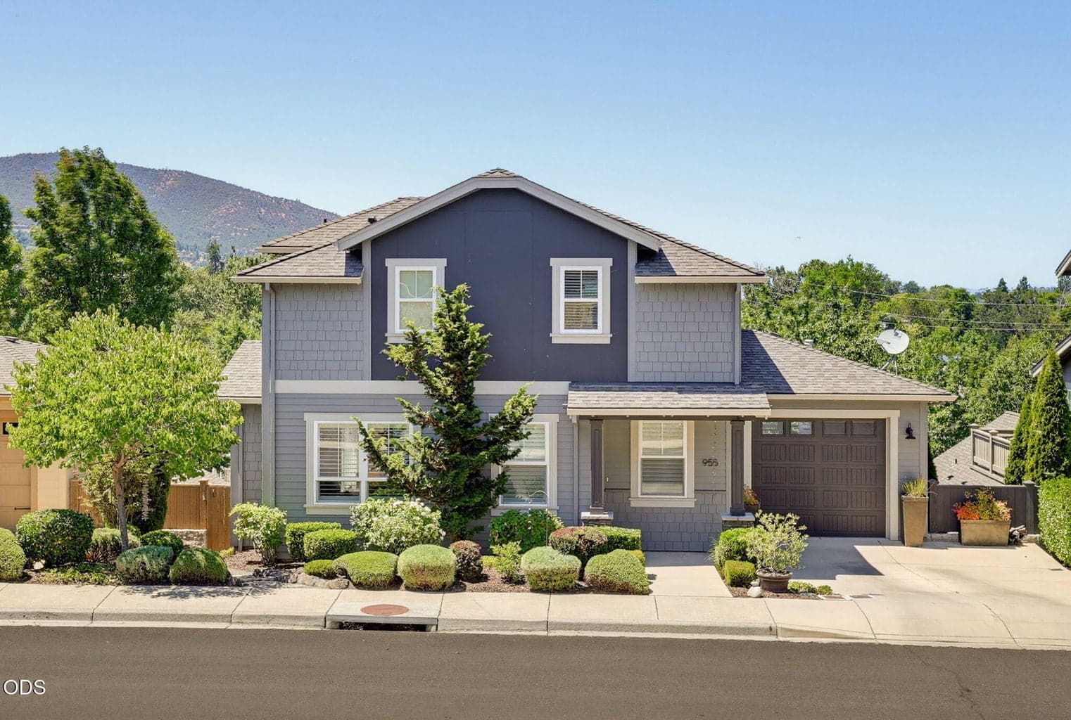 Photo of 955 Overlook Drive 1 of 51