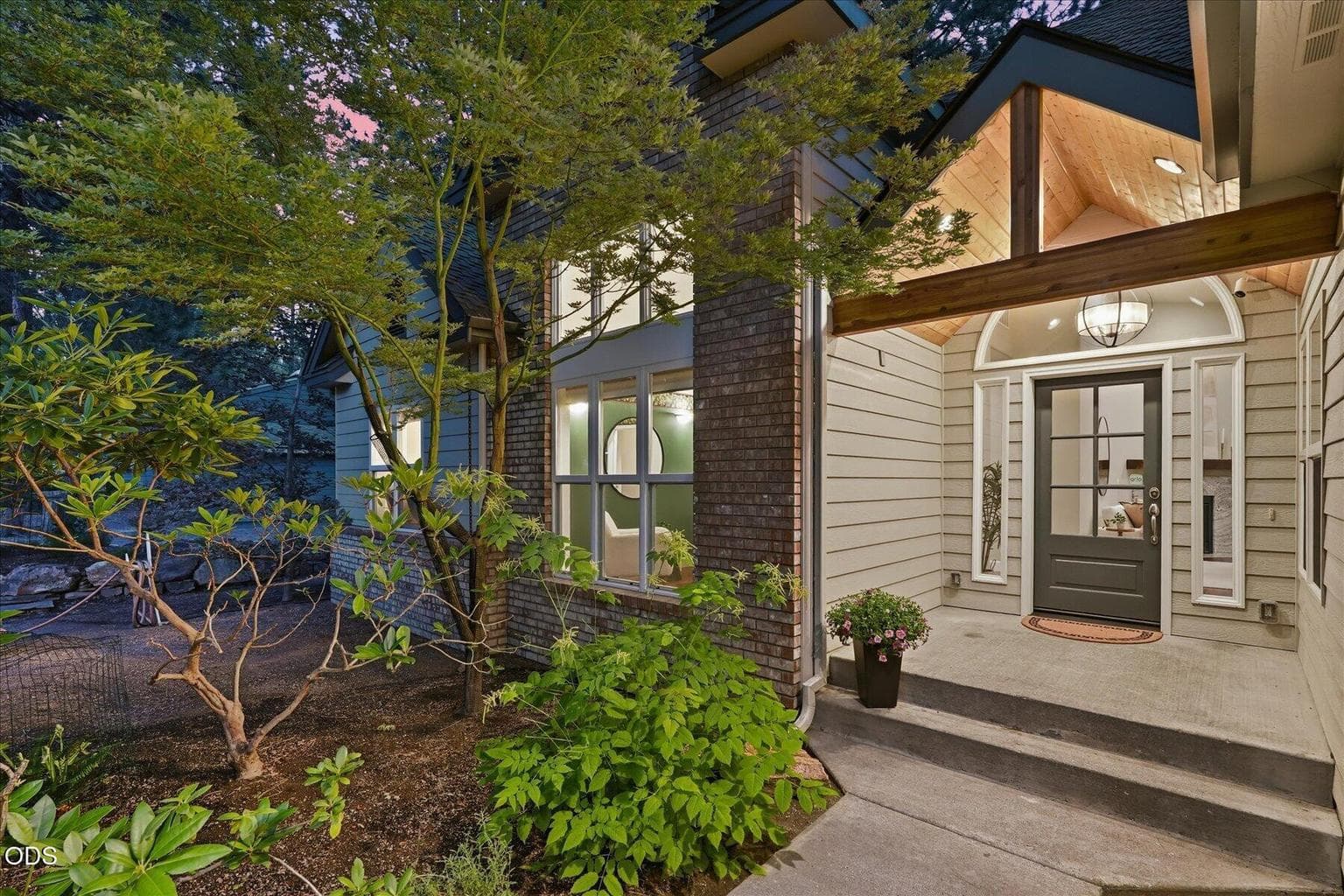 Photo of 2651 NW Nordic Avenue 51 of 53