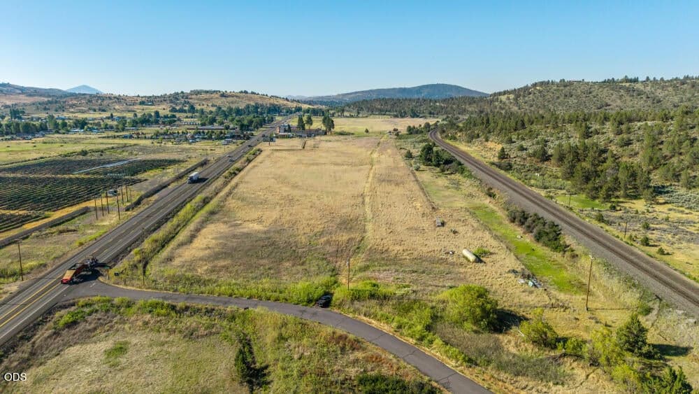 Photo of Hwy 97 4 of 26