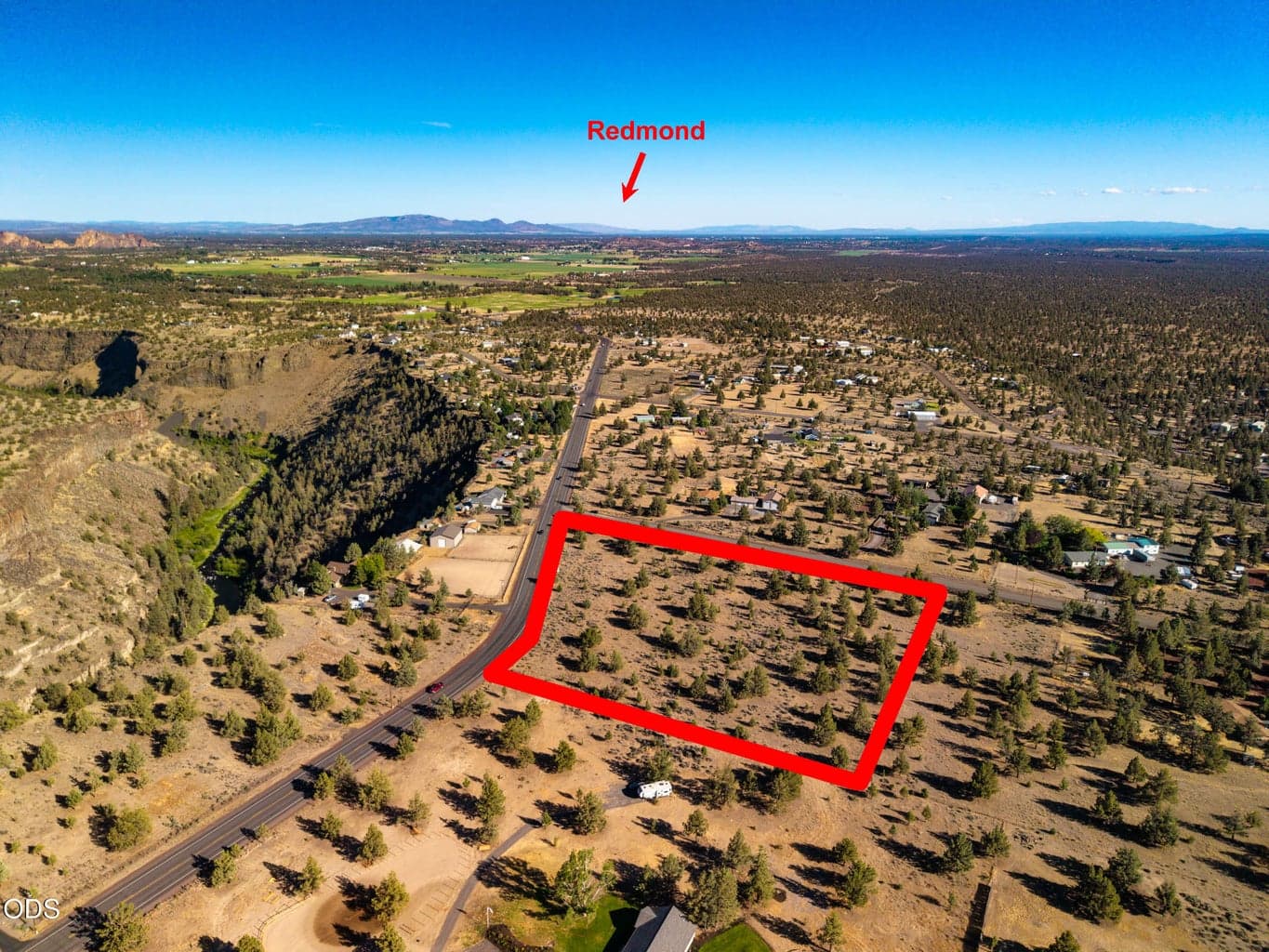 Photo of 16500 SW Chinook Drive 7 of 17