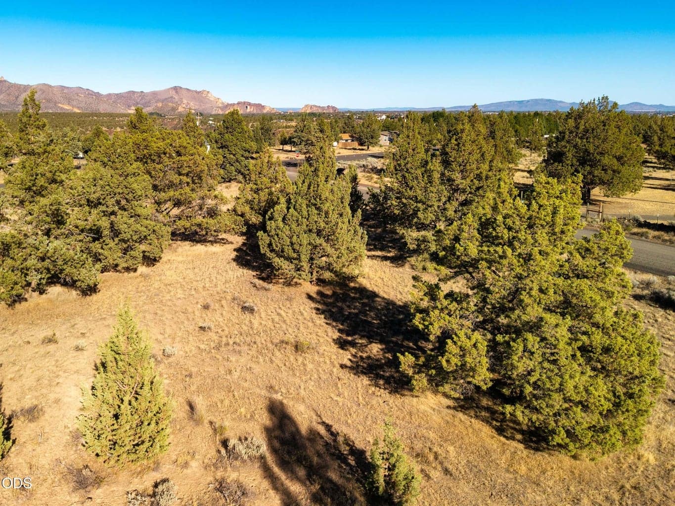 Photo of 16500 SW Chinook Drive 14 of 17