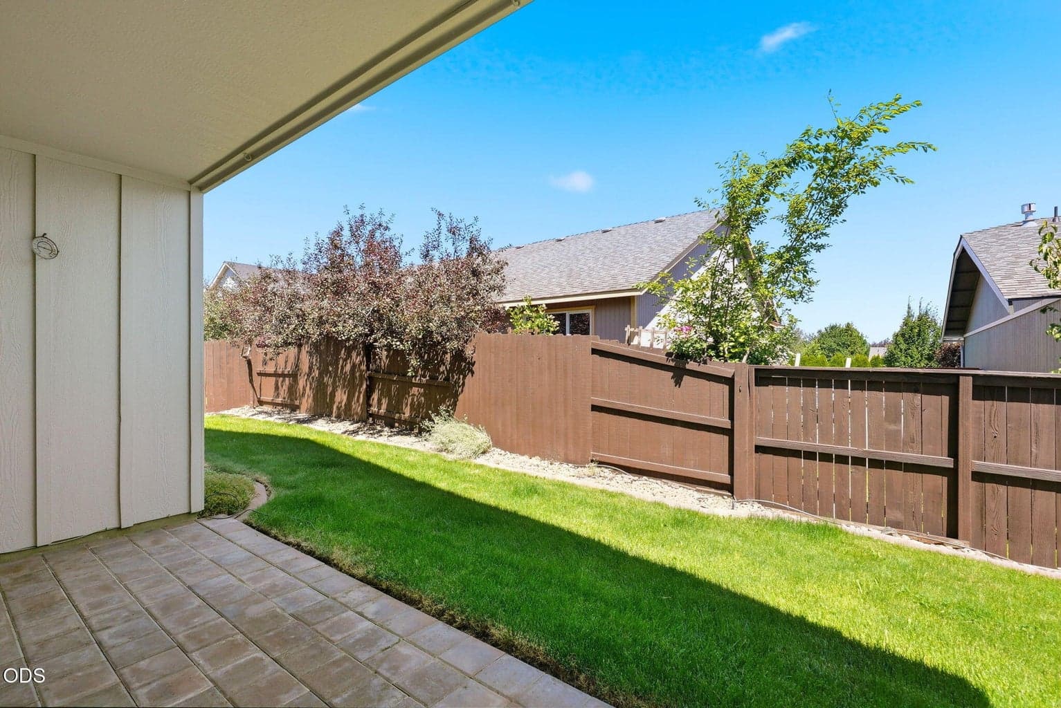 Photo of 408 NW 24th Place 26 of 32