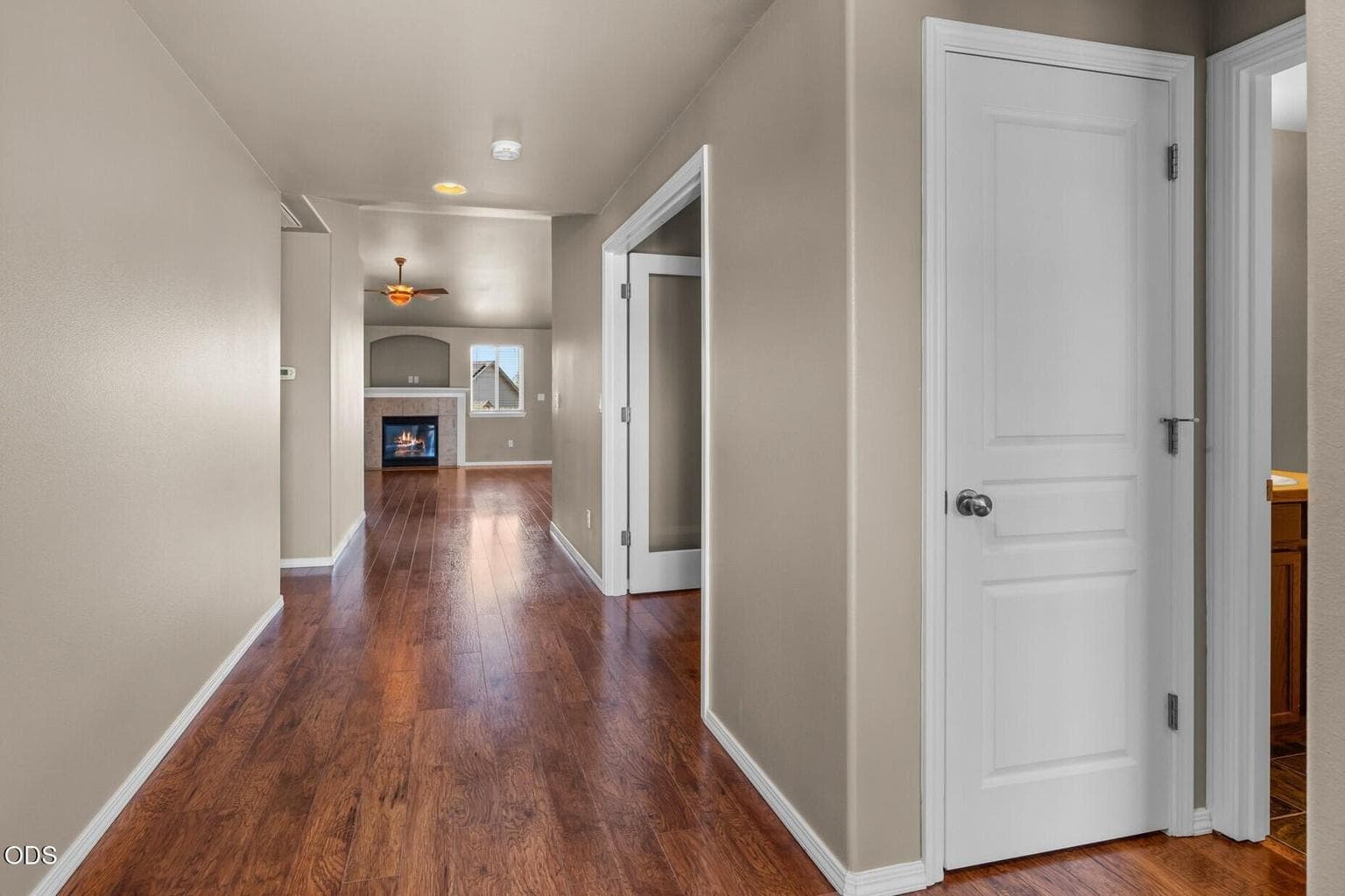 Photo of 339 33rd Drive 4 of 26