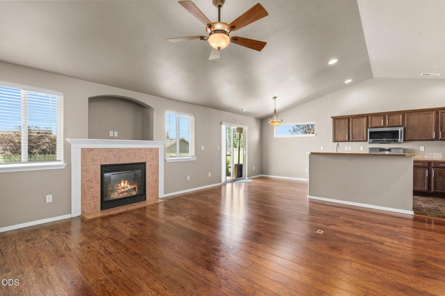 Photo of 339 SW 33rd Drive 7 of 26