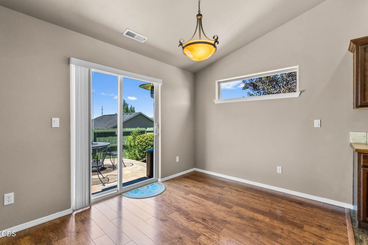 Photo of 339 SW 33rd Drive 10 of 26