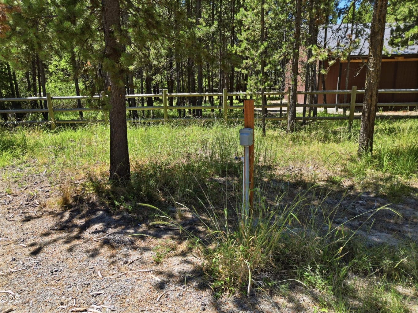 Photo of 17043 Elsinore Road 10 of 27