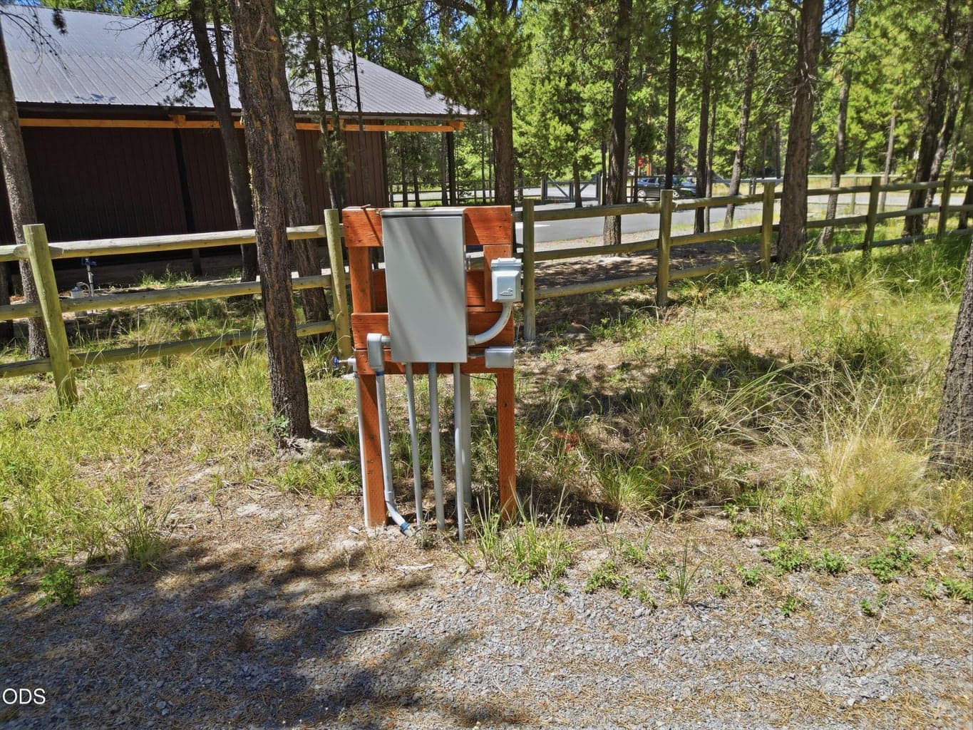 Photo of 17043 Elsinore Road 11 of 27