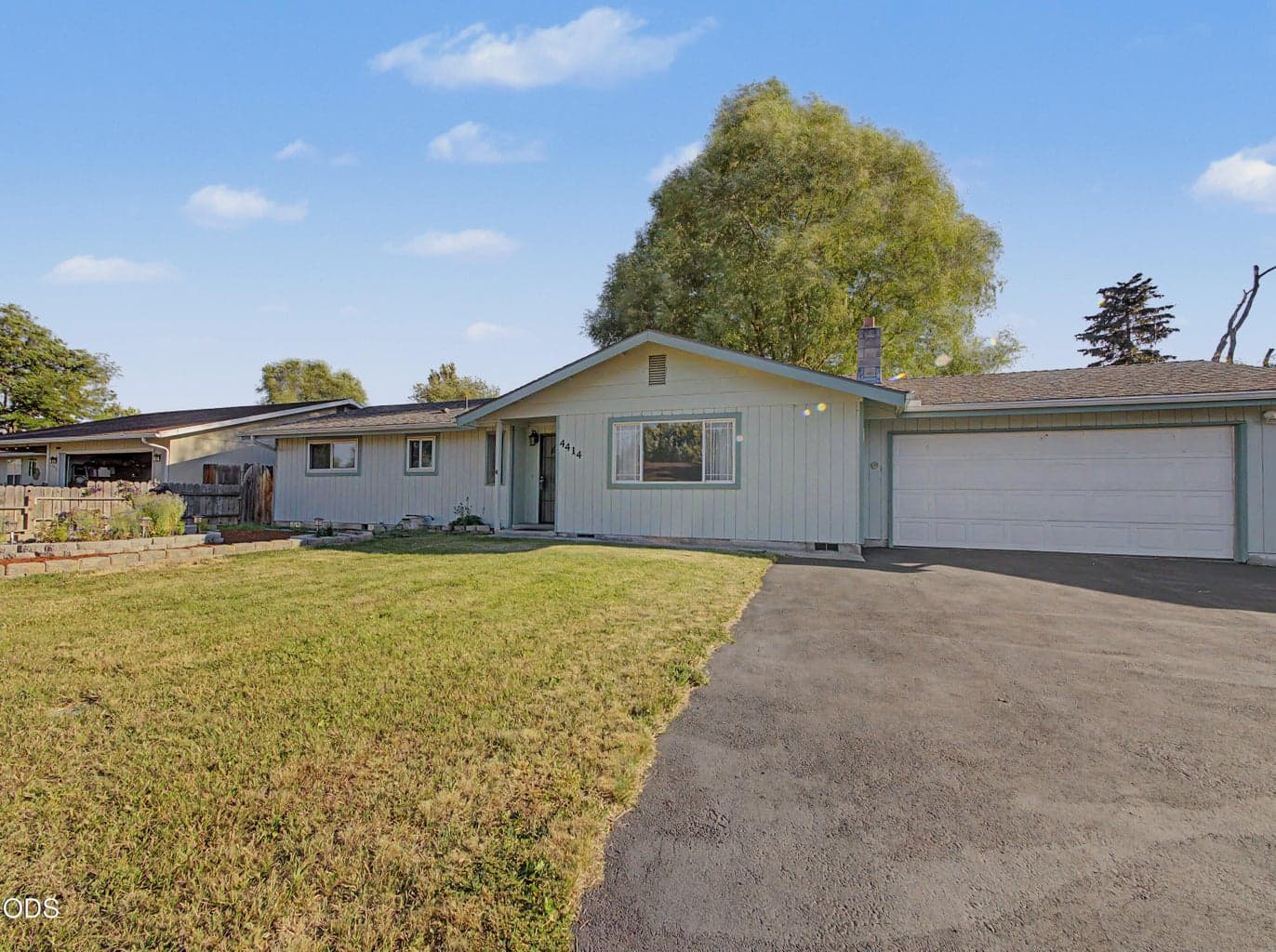 Photo of 4414 Meadows Drive 3 of 23