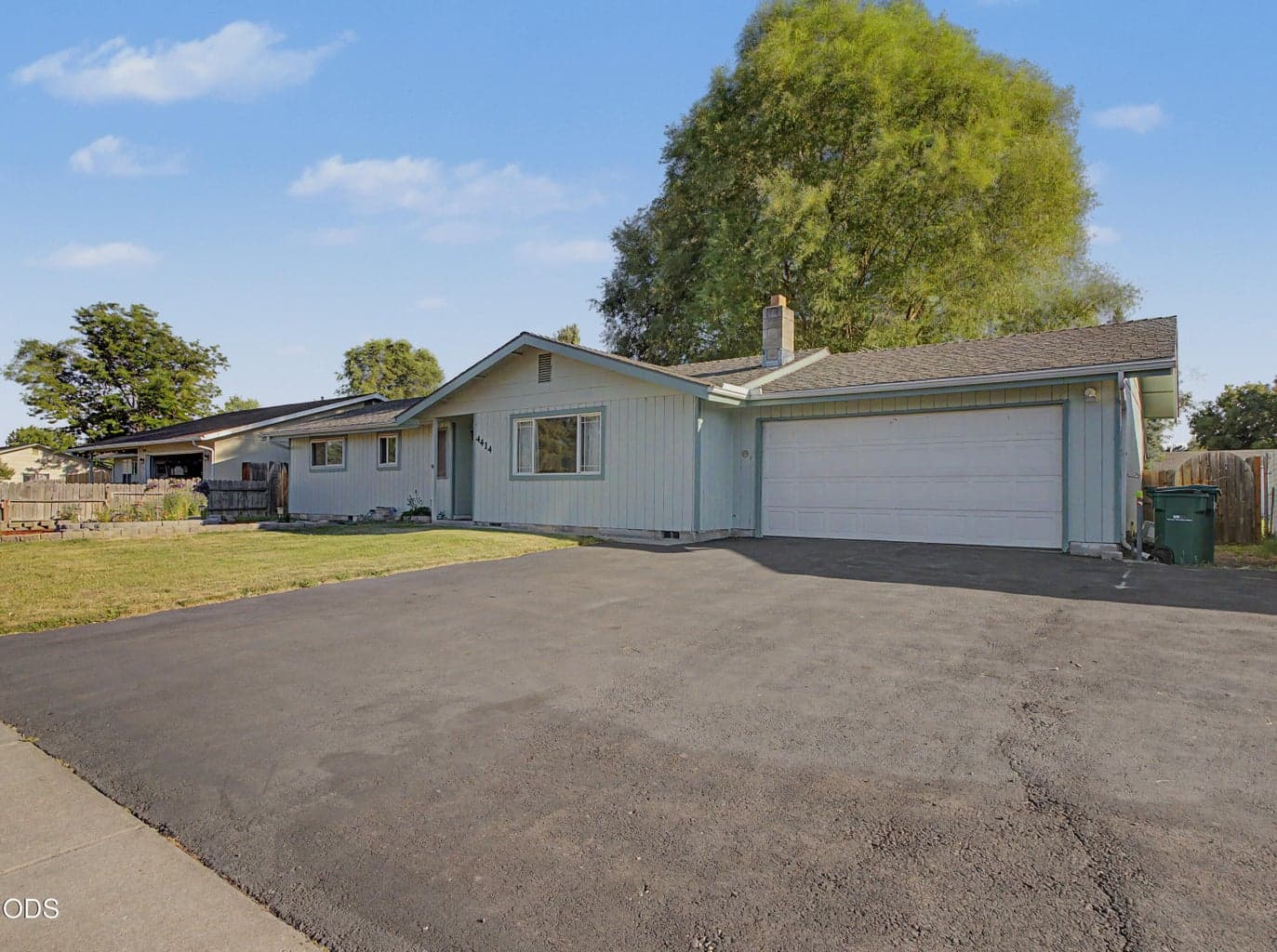 Photo of 4414 Meadows Drive 2 of 23