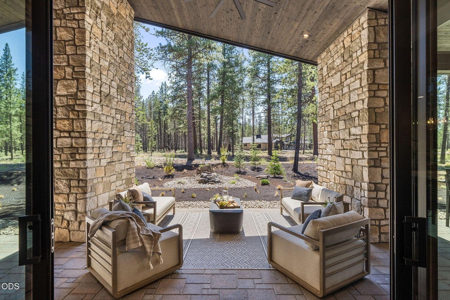 Photo of 17833 Preservation Loop 38 of 49