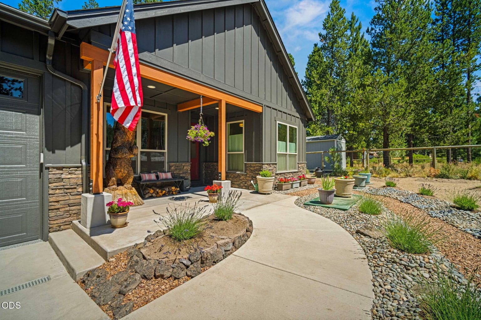 Photo of 54635 Silver Fox Drive 2 of 63