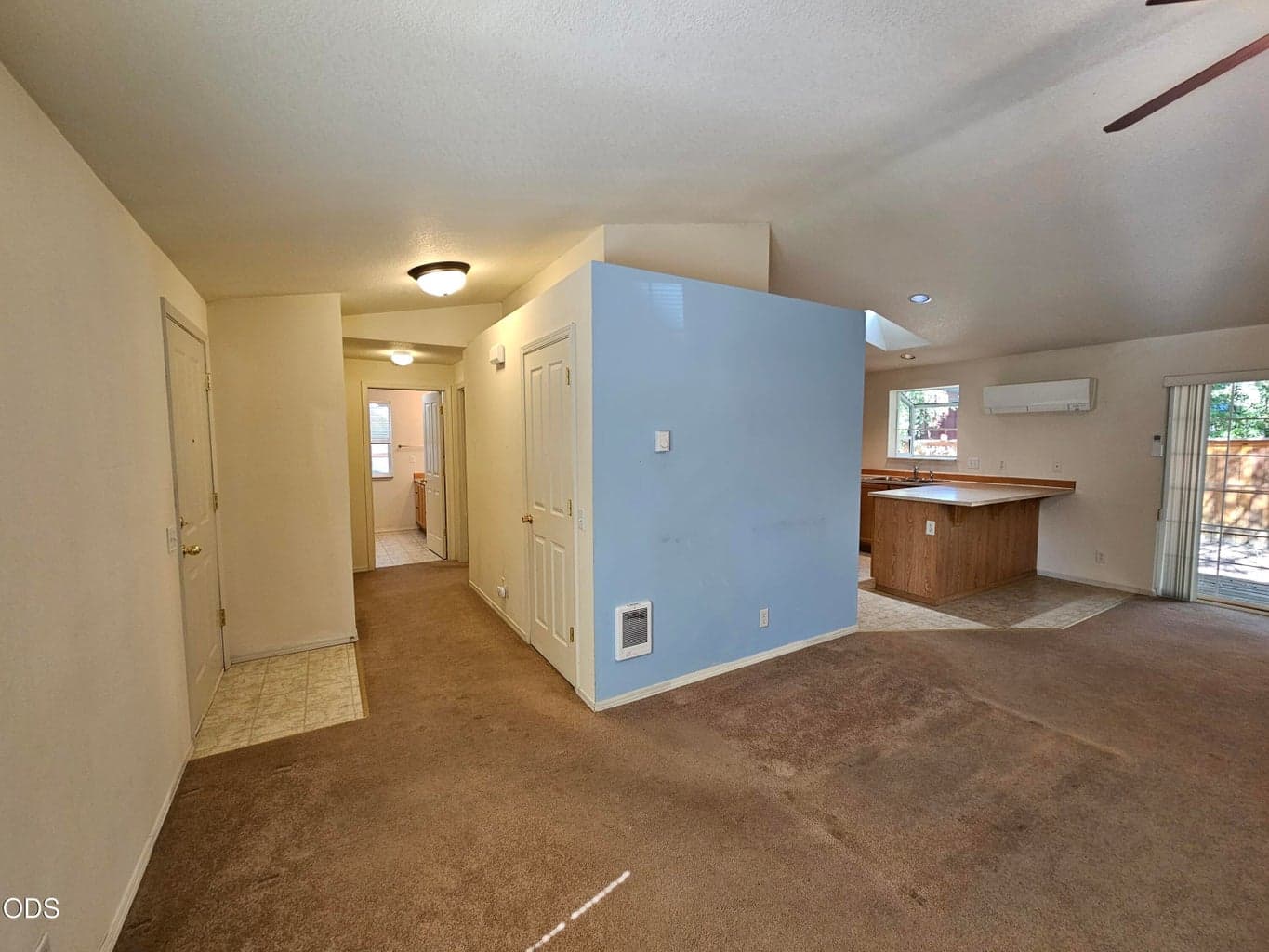 Photo of 369 E St Helens Avenue 11 of 30