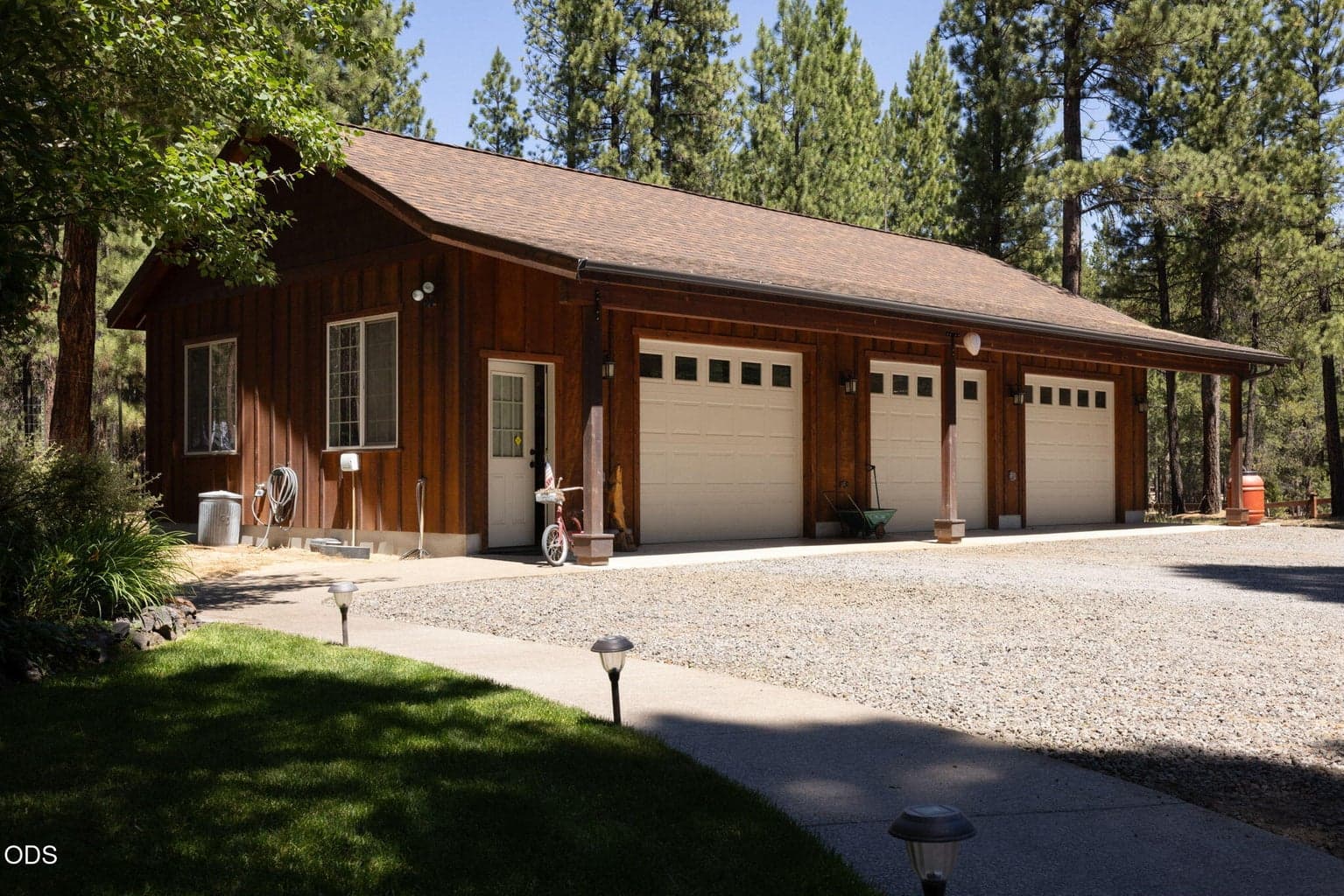 Photo of 51889 Pine Loop Drive 5 of 57