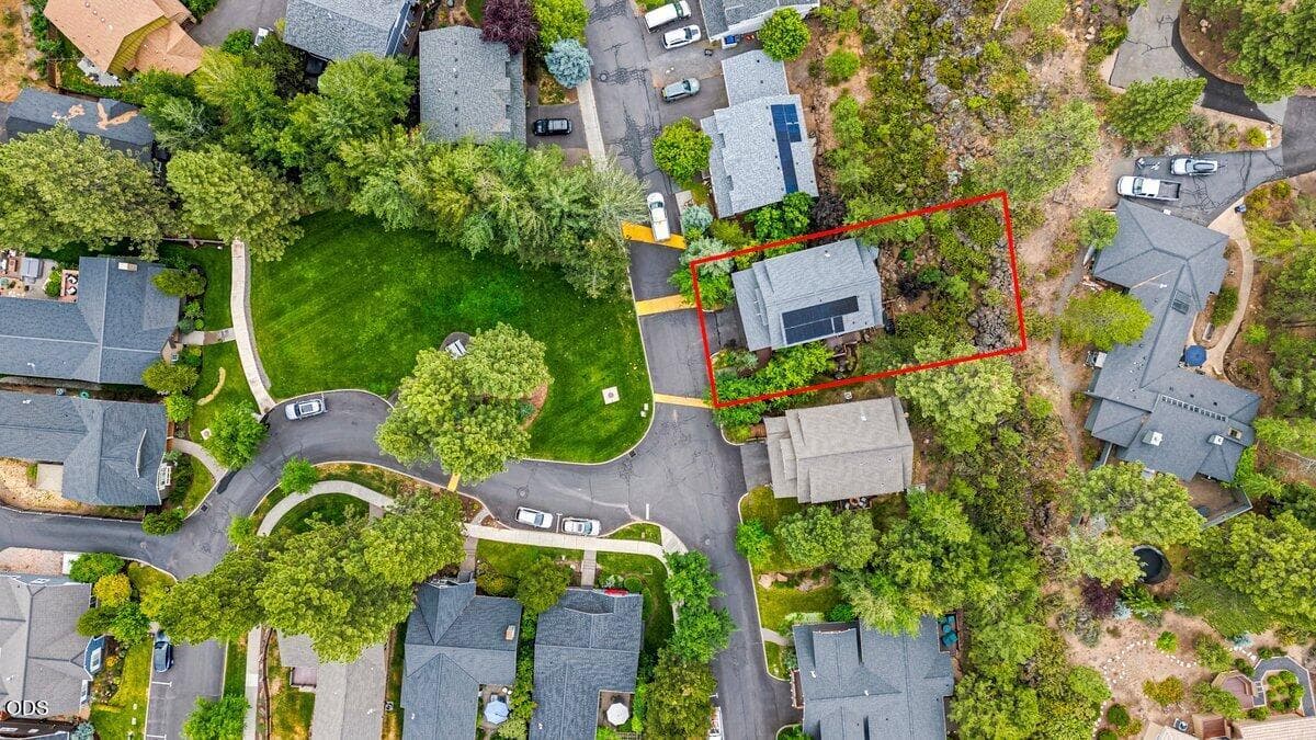 Photo of 19411 Brookside Way 21 of 22