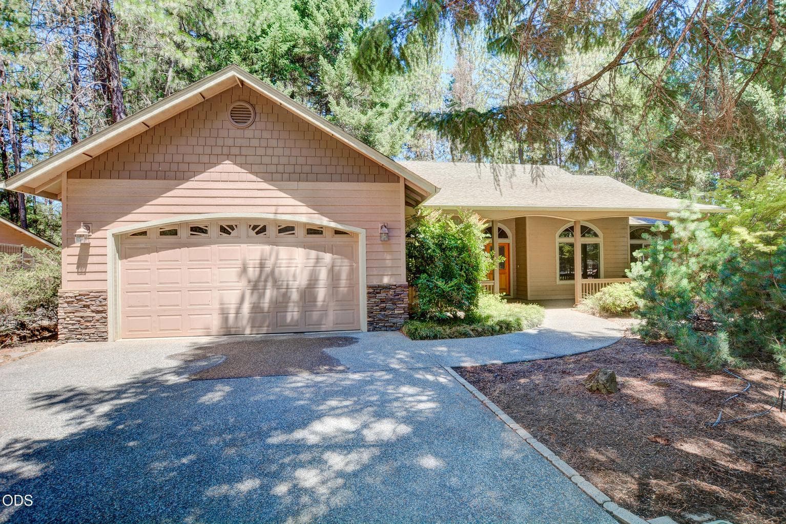 Photo of 188 Verde Lane 1 of 57