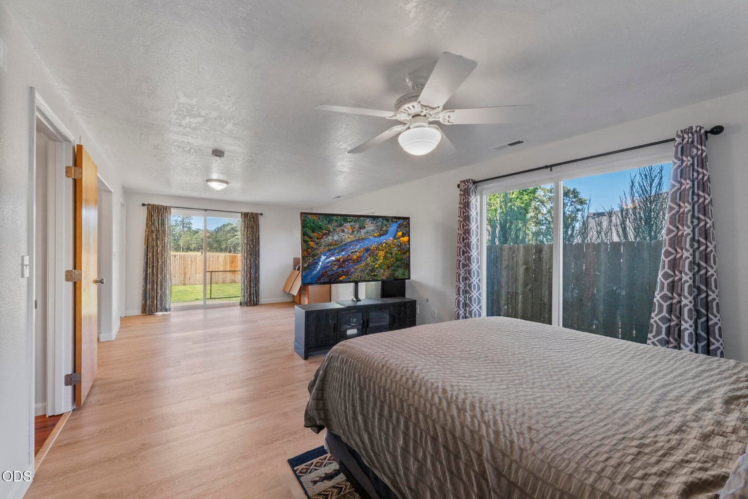 Photo of 36 Wildwood Drive 5 of 25