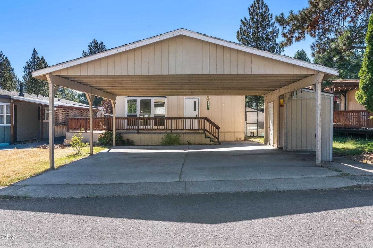61000 Brosterhous Road