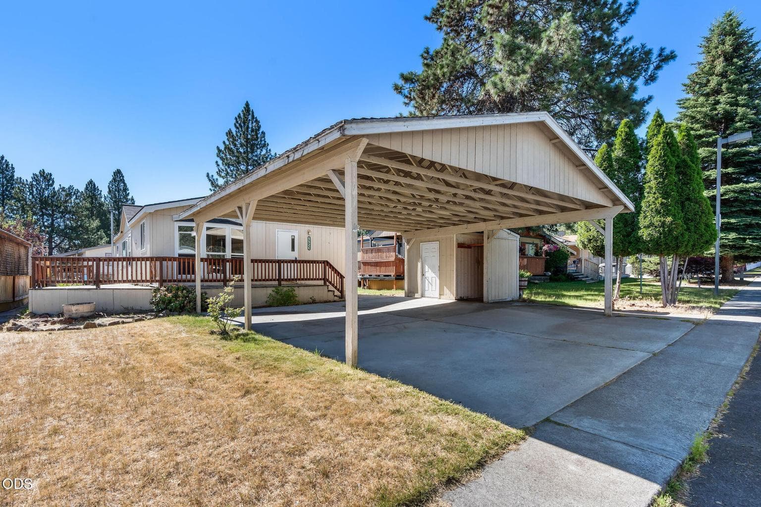 Photo of 61000 Brosterhous Road 3 of 23