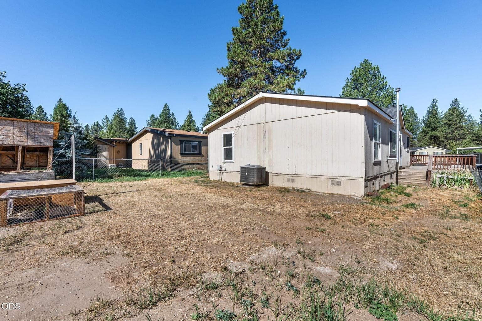 Photo of 61000 Brosterhous Road 22 of 23