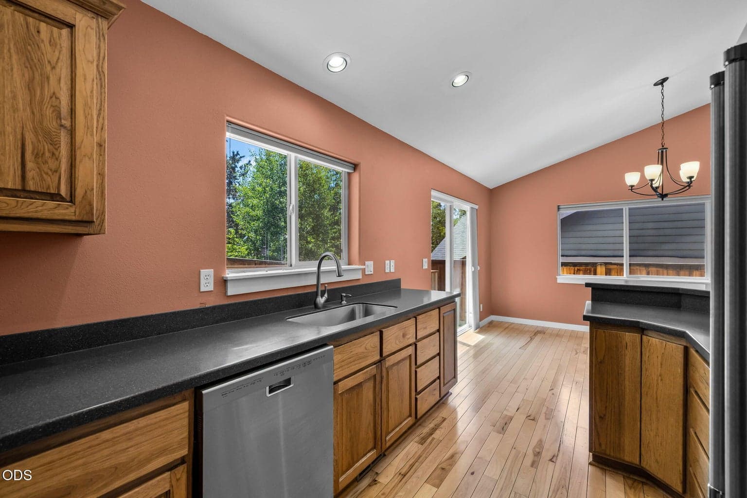 Photo of 20729 Nicolette Drive 14 of 41