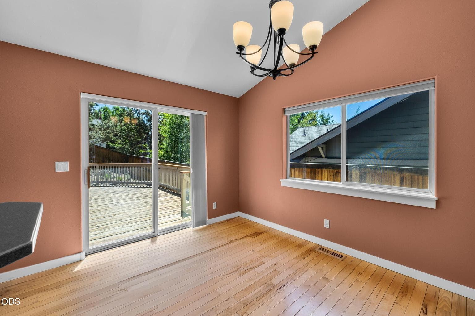 Photo of 20729 Nicolette Drive 15 of 41