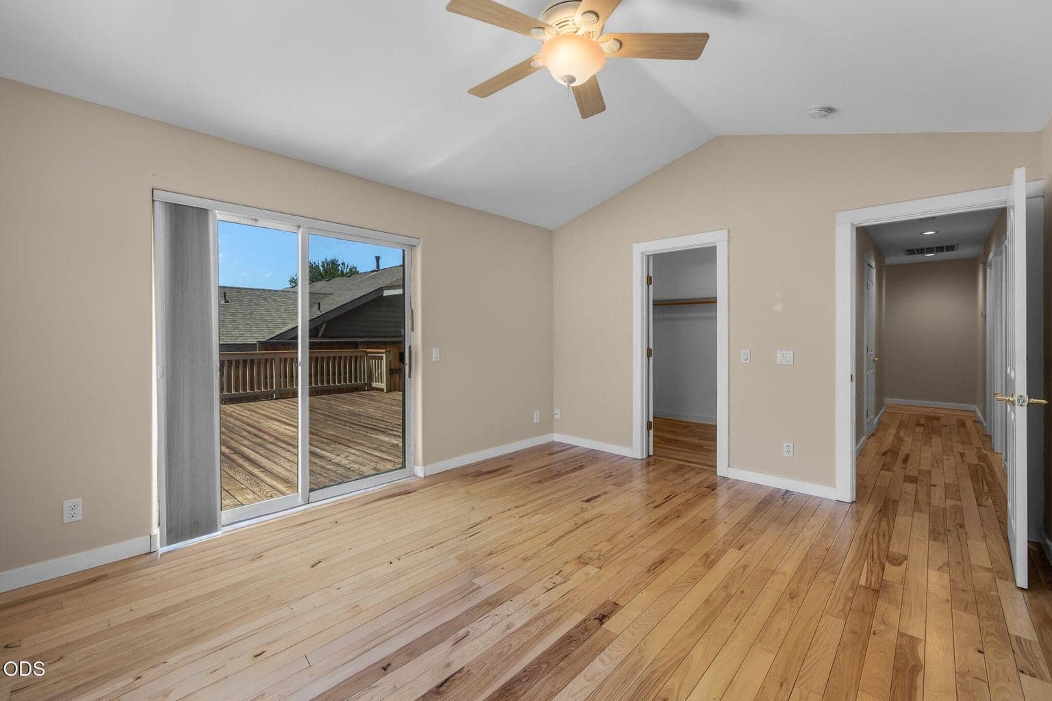 Photo of 20729 Nicolette Drive 25 of 41