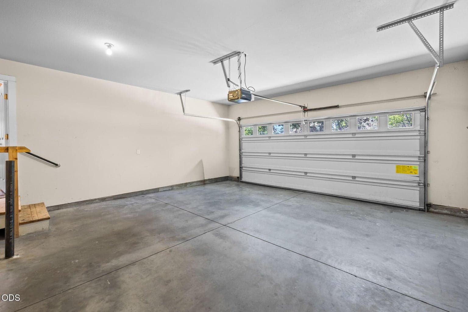 Photo of 20729 Nicolette Drive 32 of 41