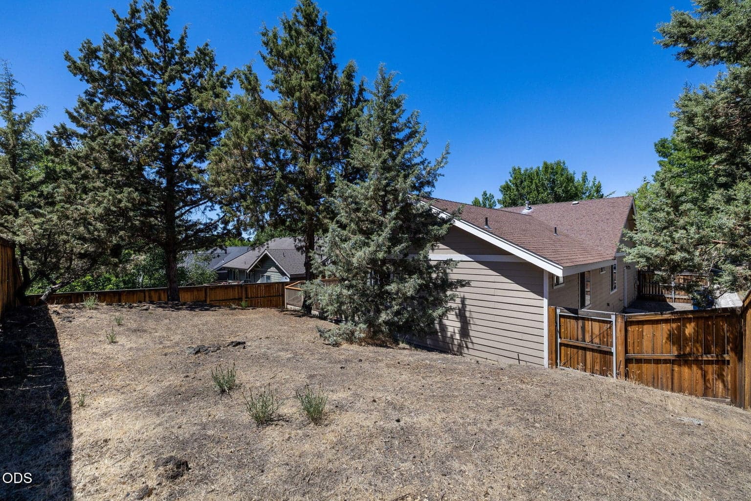 Photo of 20729 Nicolette Drive 35 of 41