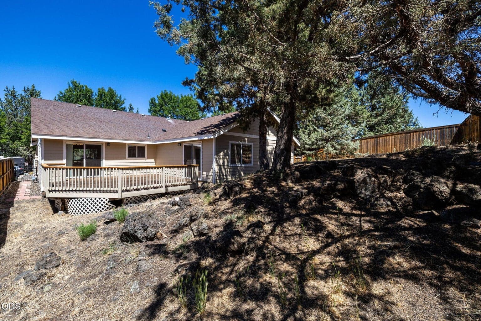 Photo of 20729 Nicolette Drive 37 of 41