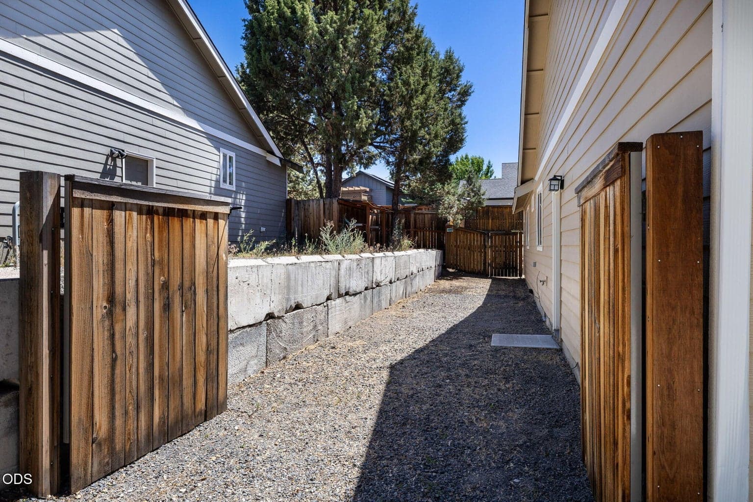 Photo of 20729 Nicolette Drive 39 of 41