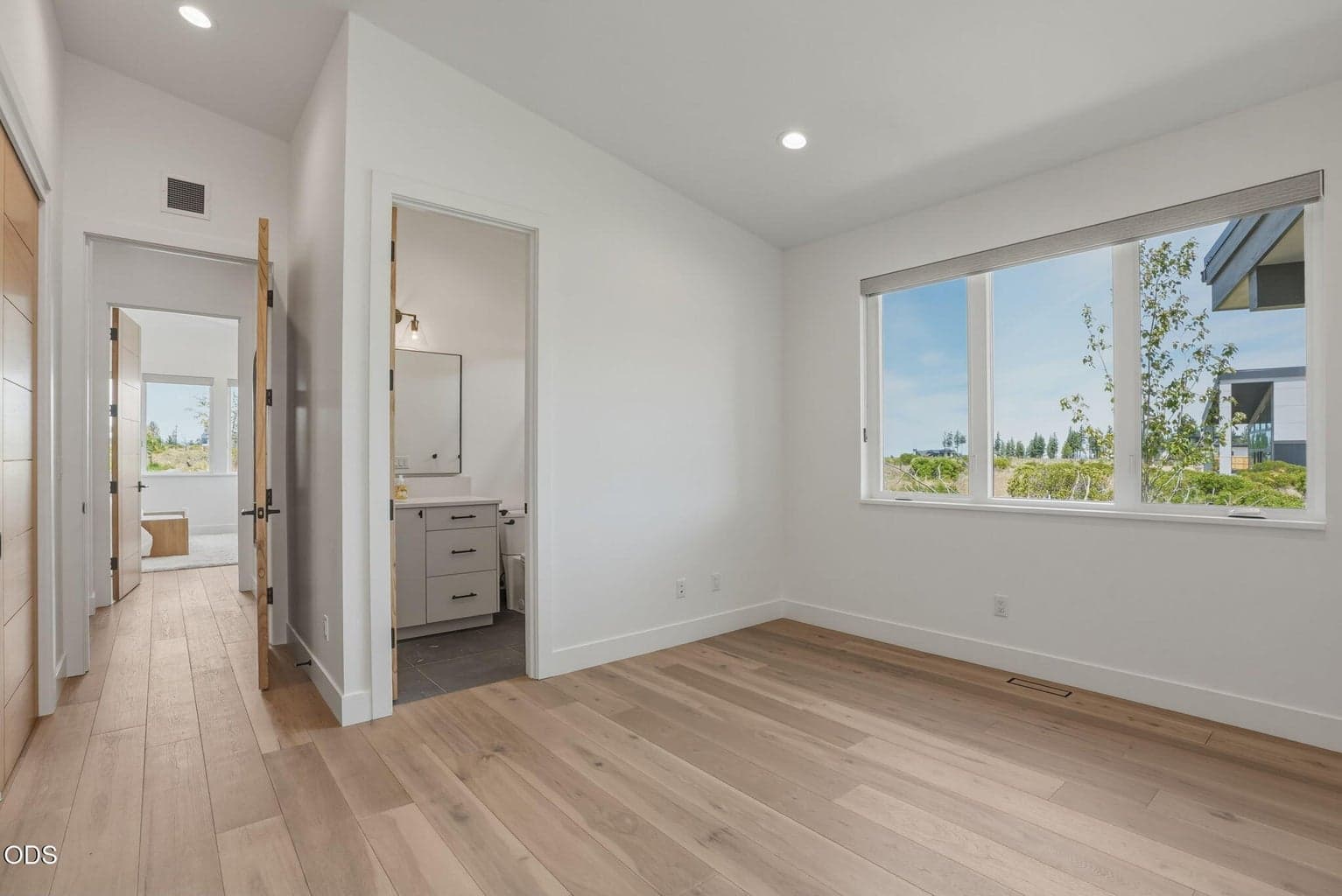 Photo of 62313 McClain Drive 51 of 75