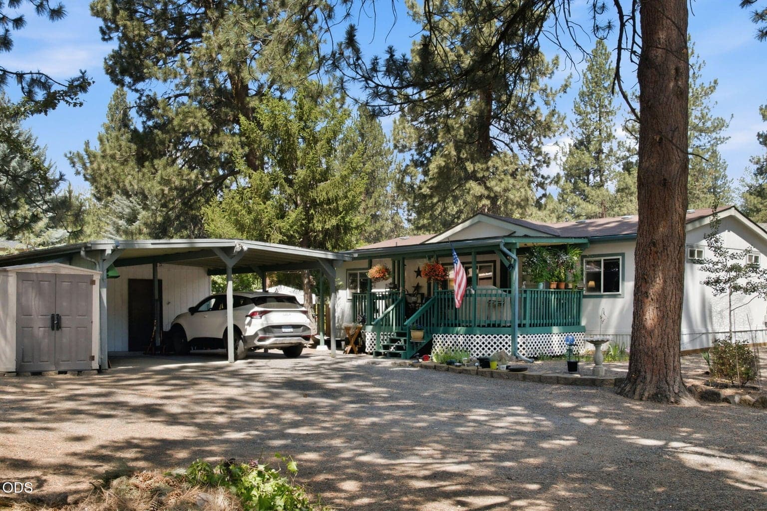Photo of 60975 McMullin Drive 2 of 26