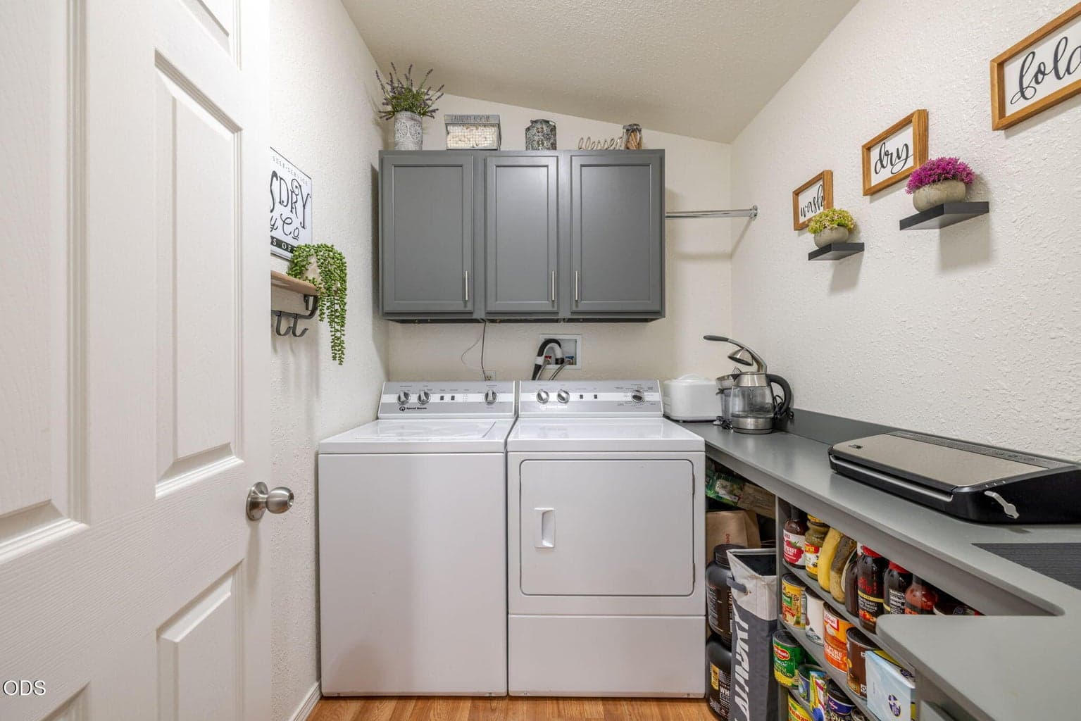 Photo of 15775 Twin Drive 19 of 36