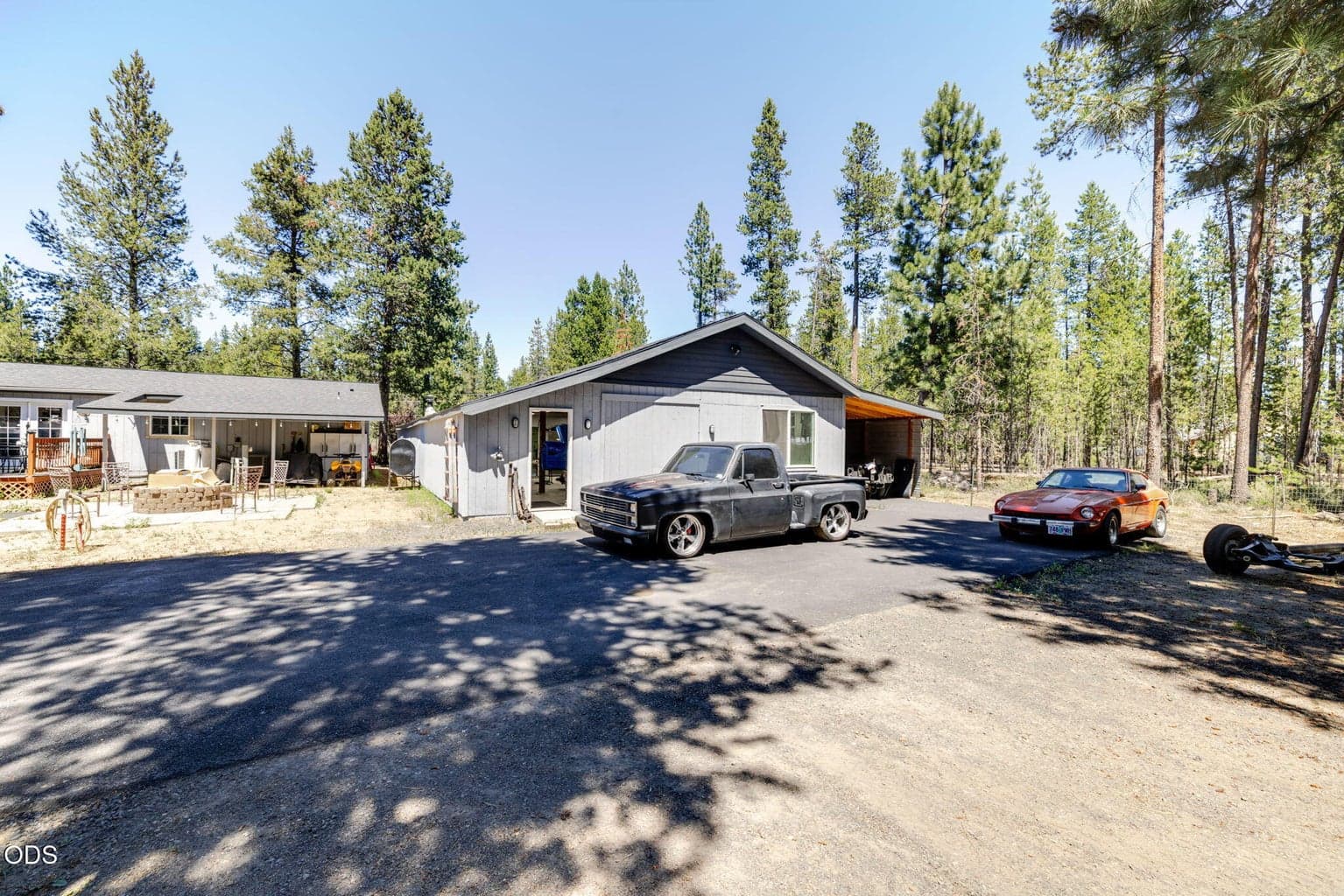 Photo of 15775 Twin Drive 28 of 36