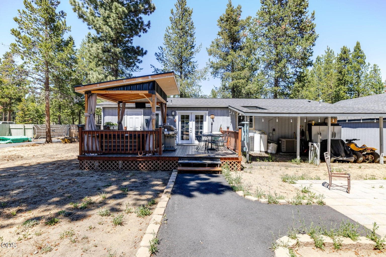 Photo of 15775 Twin Drive 29 of 36