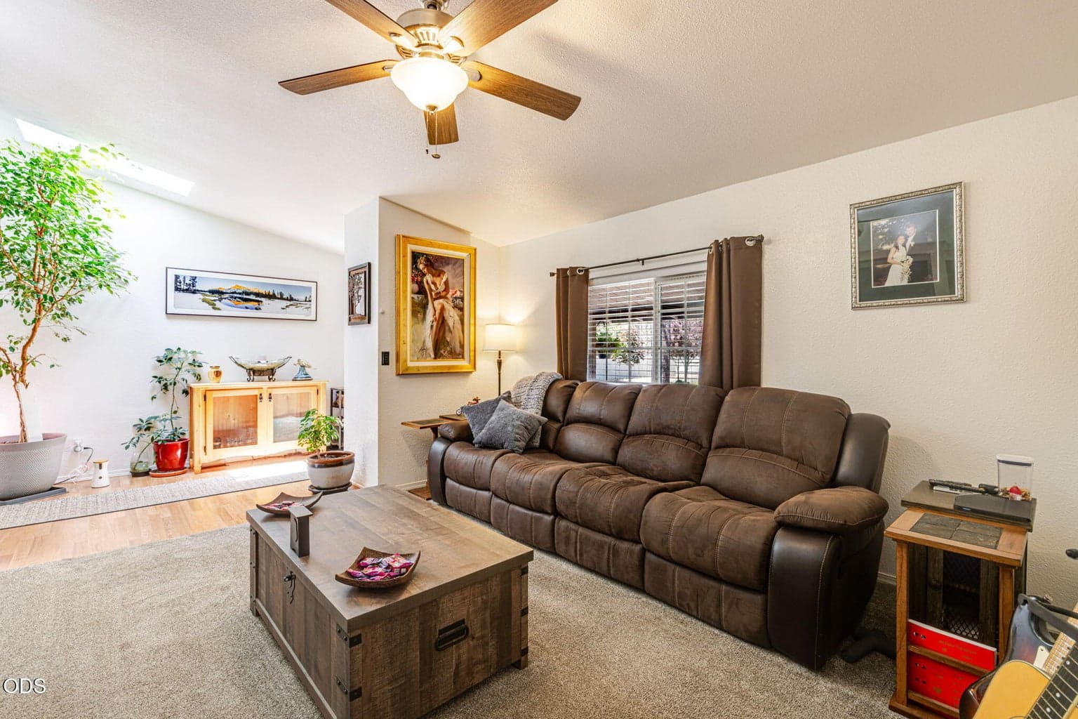 Photo of 15775 Twin Drive 7 of 36