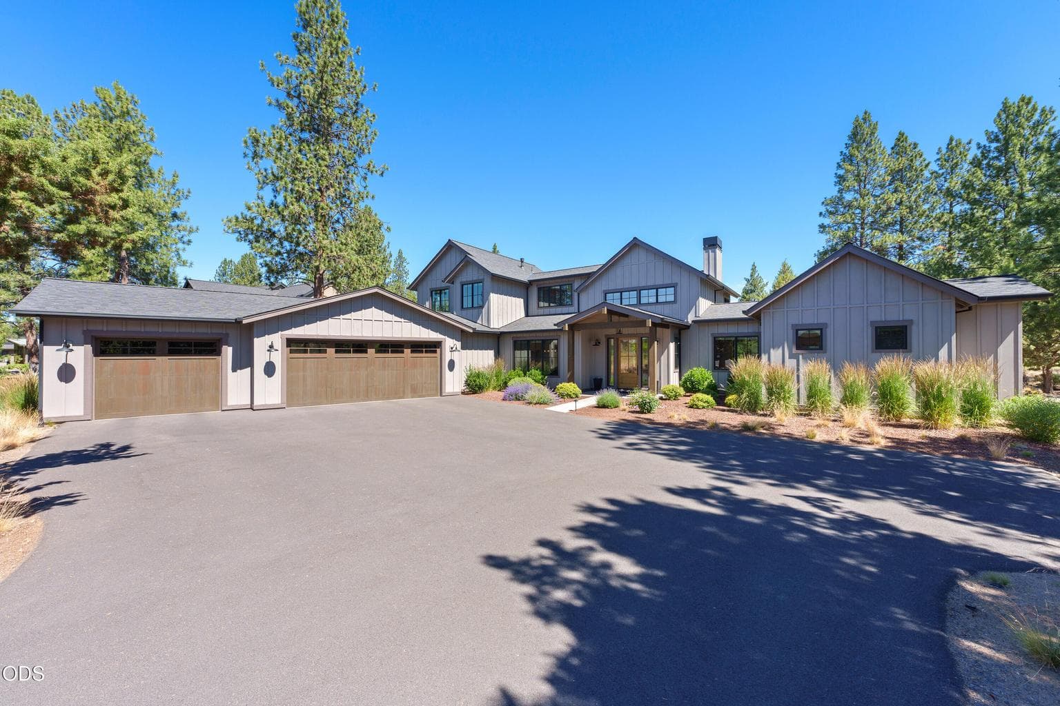 61546 Hosmer Lake