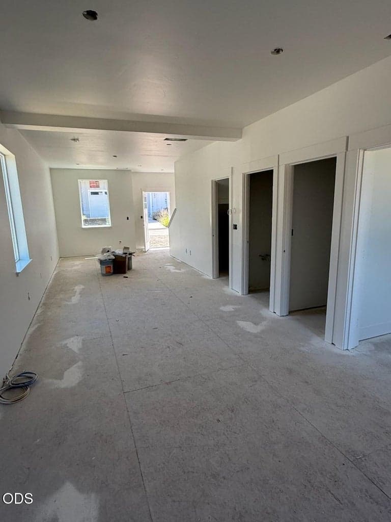 Photo of 203 Bogey Lane 2 of 28