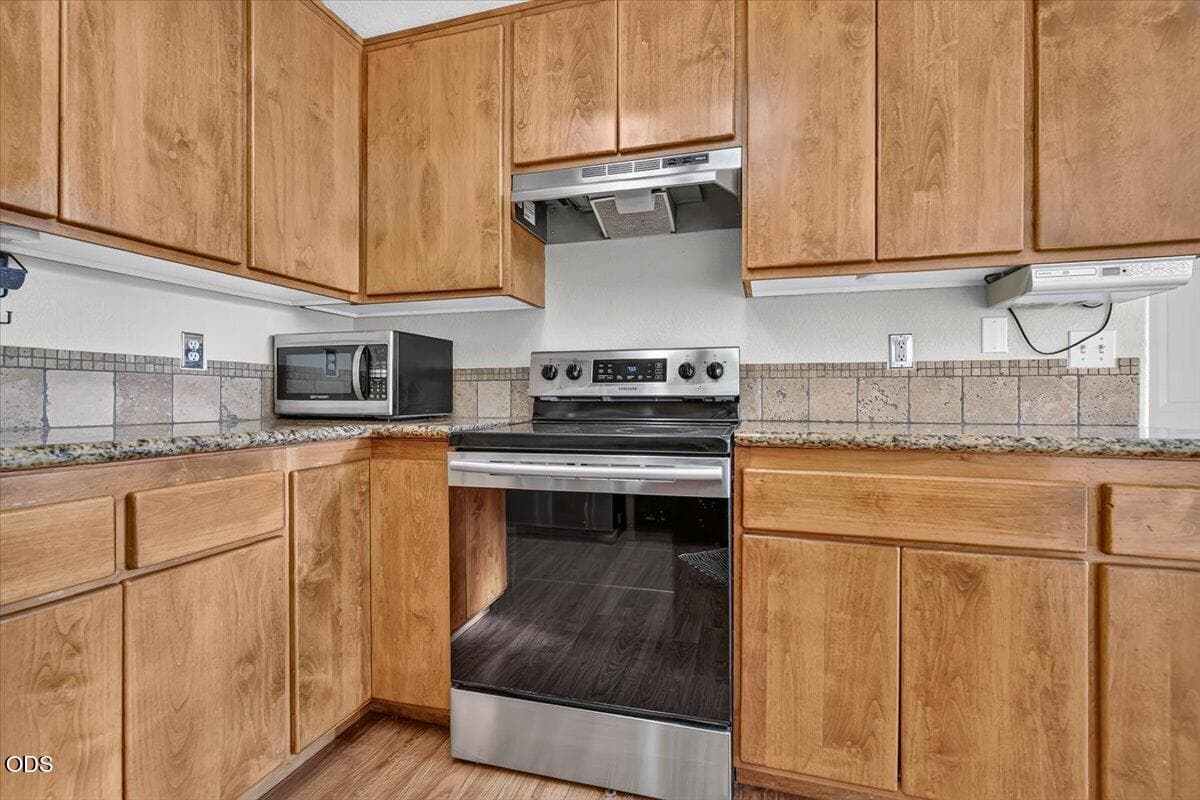 Photo of 100 Brierwood Drive 4 of 27
