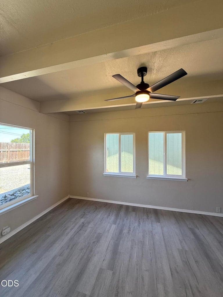 Photo of 3880 Antelope Road 4 of 24