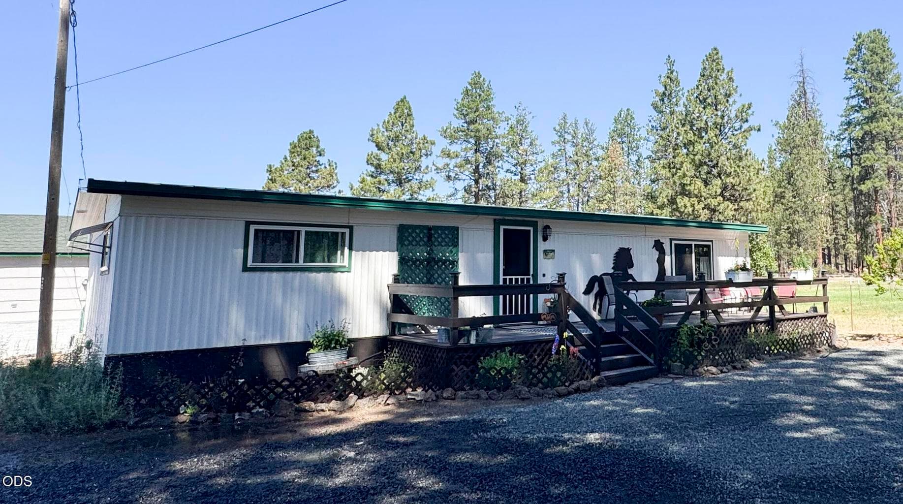 Photo of 5536 Seagull Drive 2 of 41