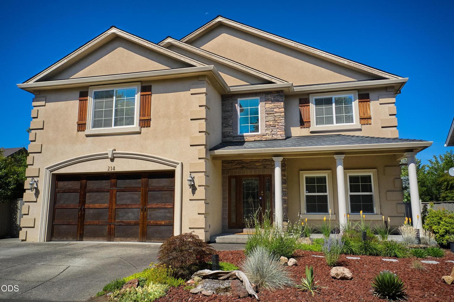 Photo of 238 Fieldbrook Court 1 of 61