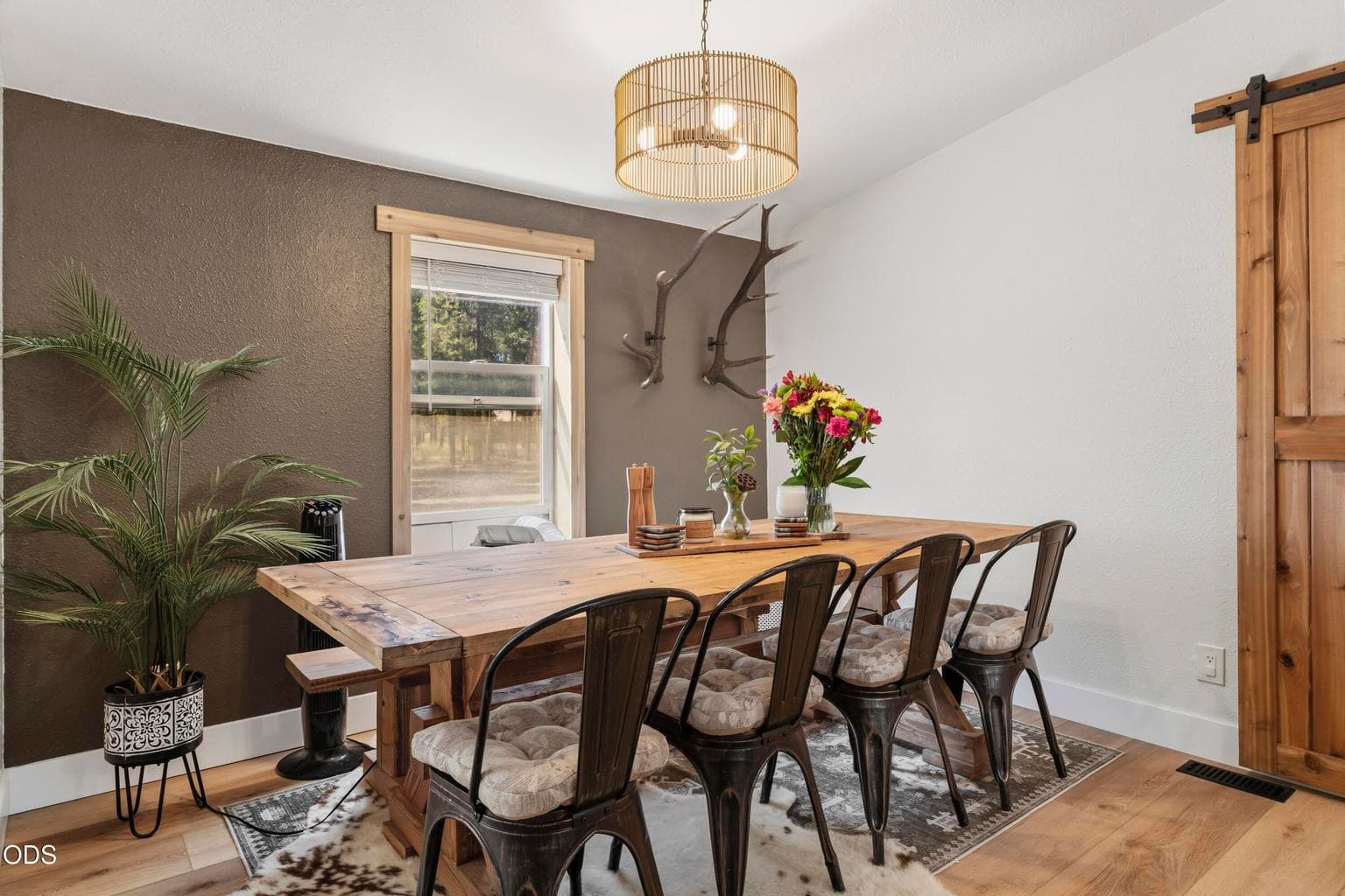 Photo of 17876 R U Guelfi Road 2 of 23