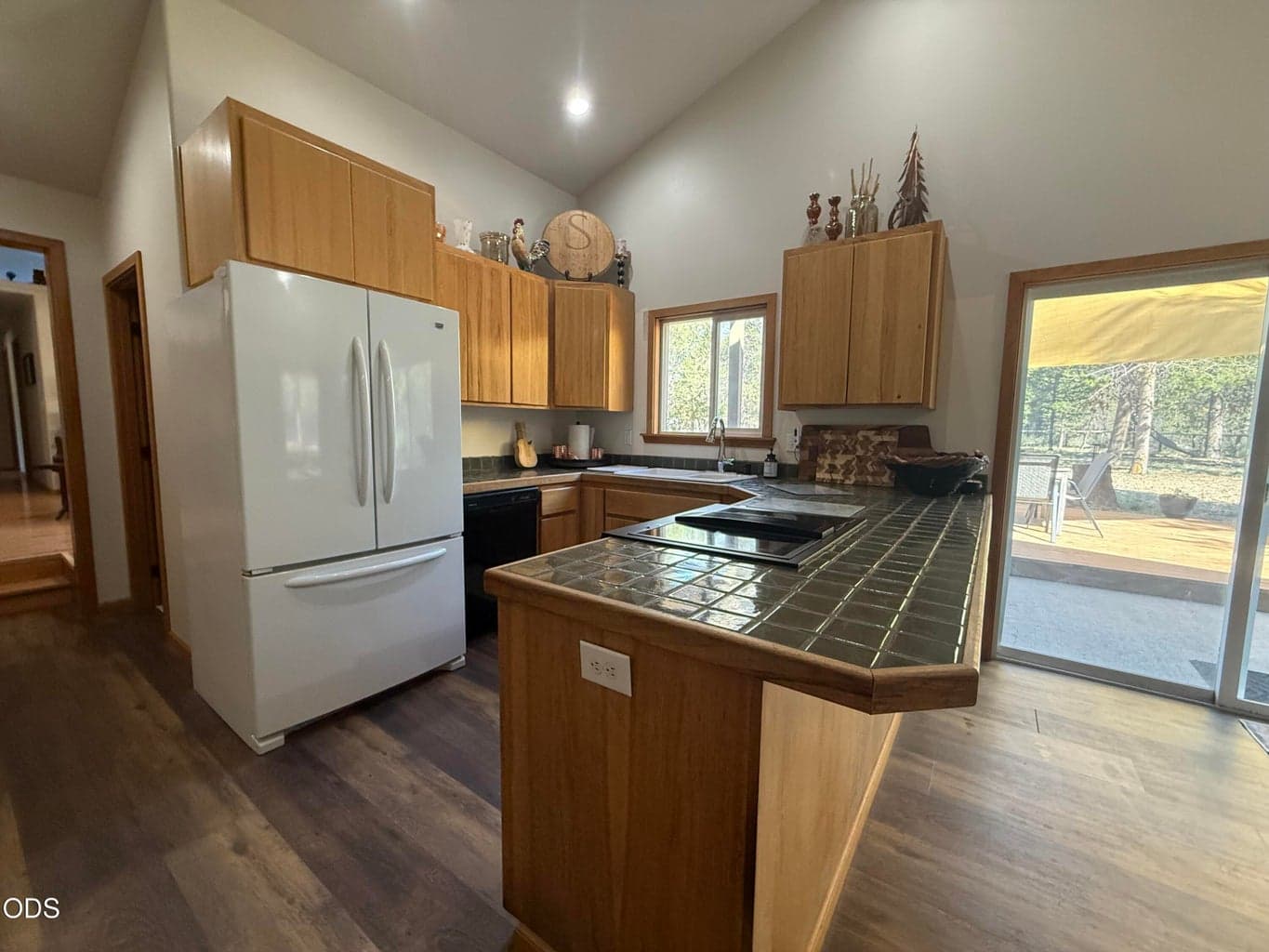 Photo of 54474 Huntington Road 4 of 18