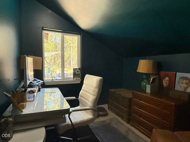 Photo of 54474 Huntington Road 18 of 18