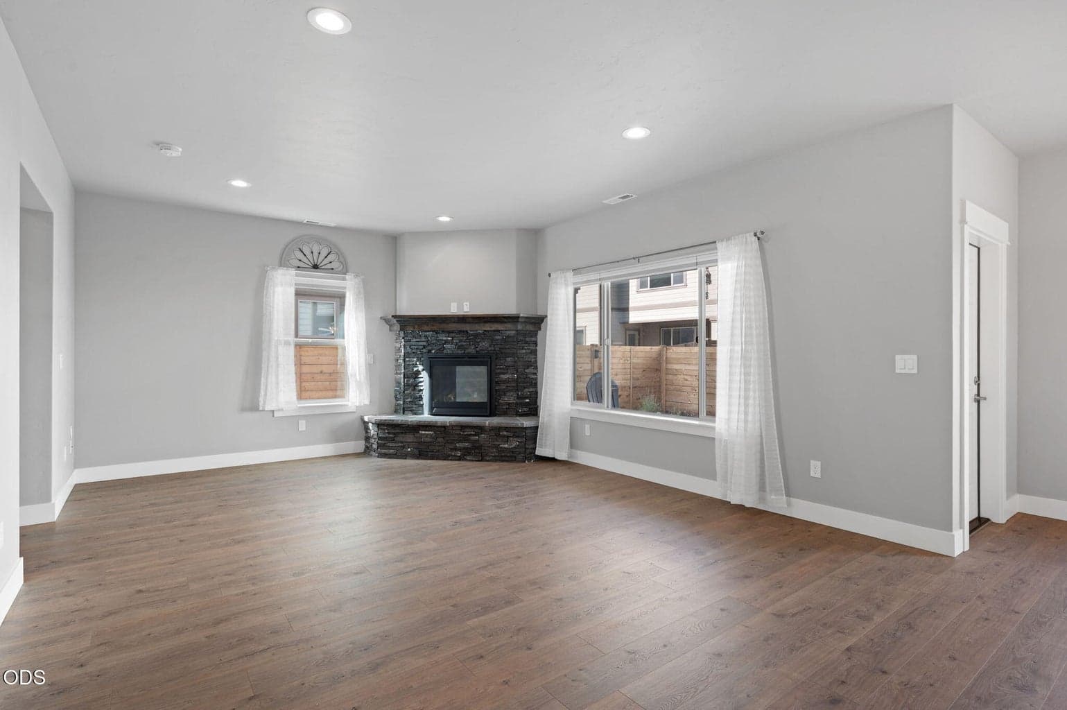 Photo of 20606 SE Slate Avenue 11 of 38