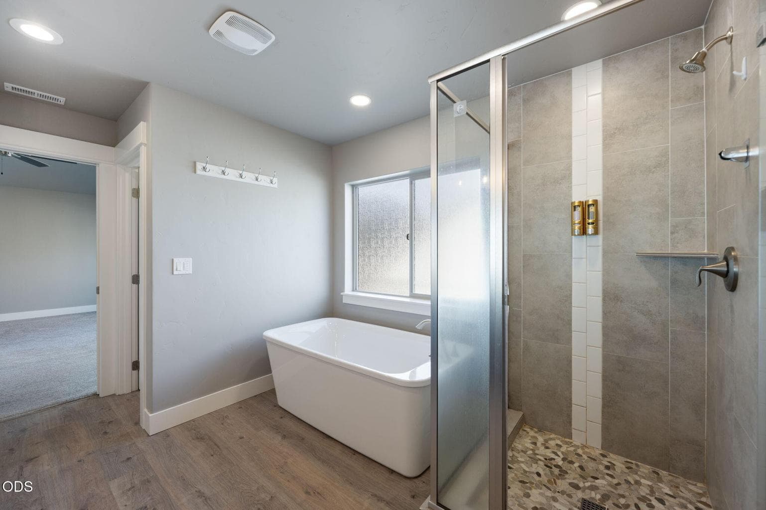 Photo of 20606 SE Slate Avenue 16 of 38