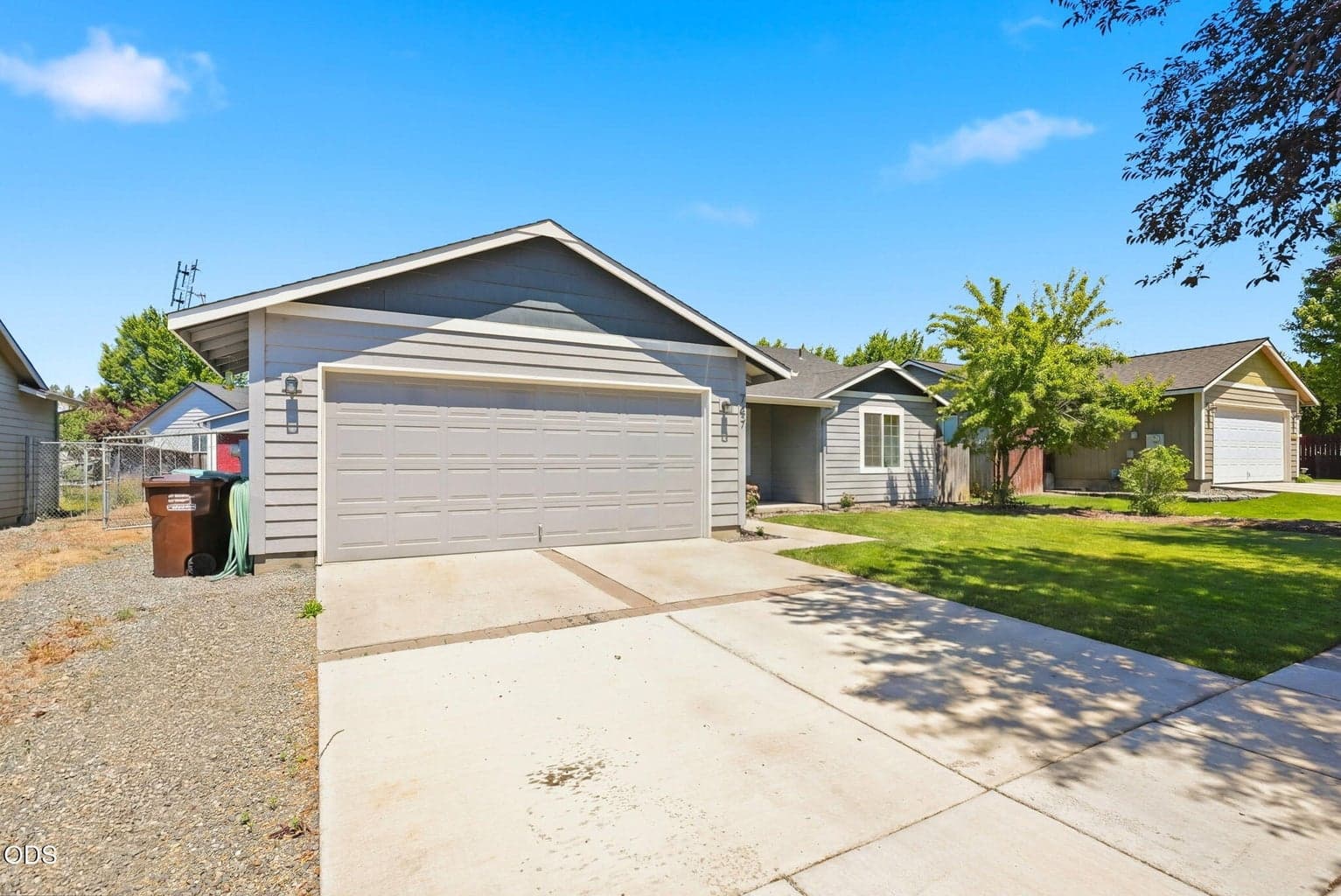 Photo of 747 Black Bear Street 4 of 41
